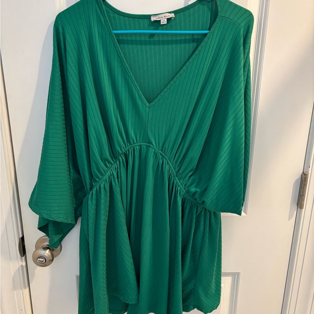 White Birch Emerald V-Neck Tunic